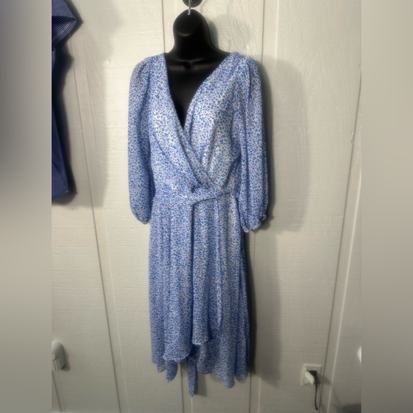 Dkny Dresses & Skirts - DKNY Blue and White Dress Size 10 EUC